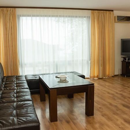 Cozy 1Bd Apartment With A Spacious Terrace By Flat Mаnager Балчик Екстериор снимка