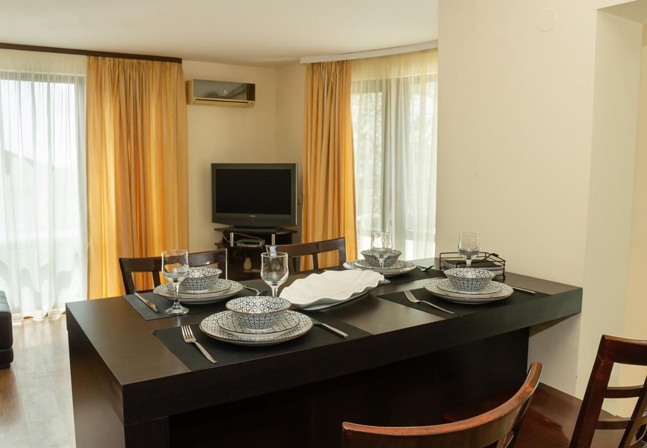Cozy 1Bd Apartment With A Spacious Terrace By Flat Mаnager Балчик Екстериор снимка